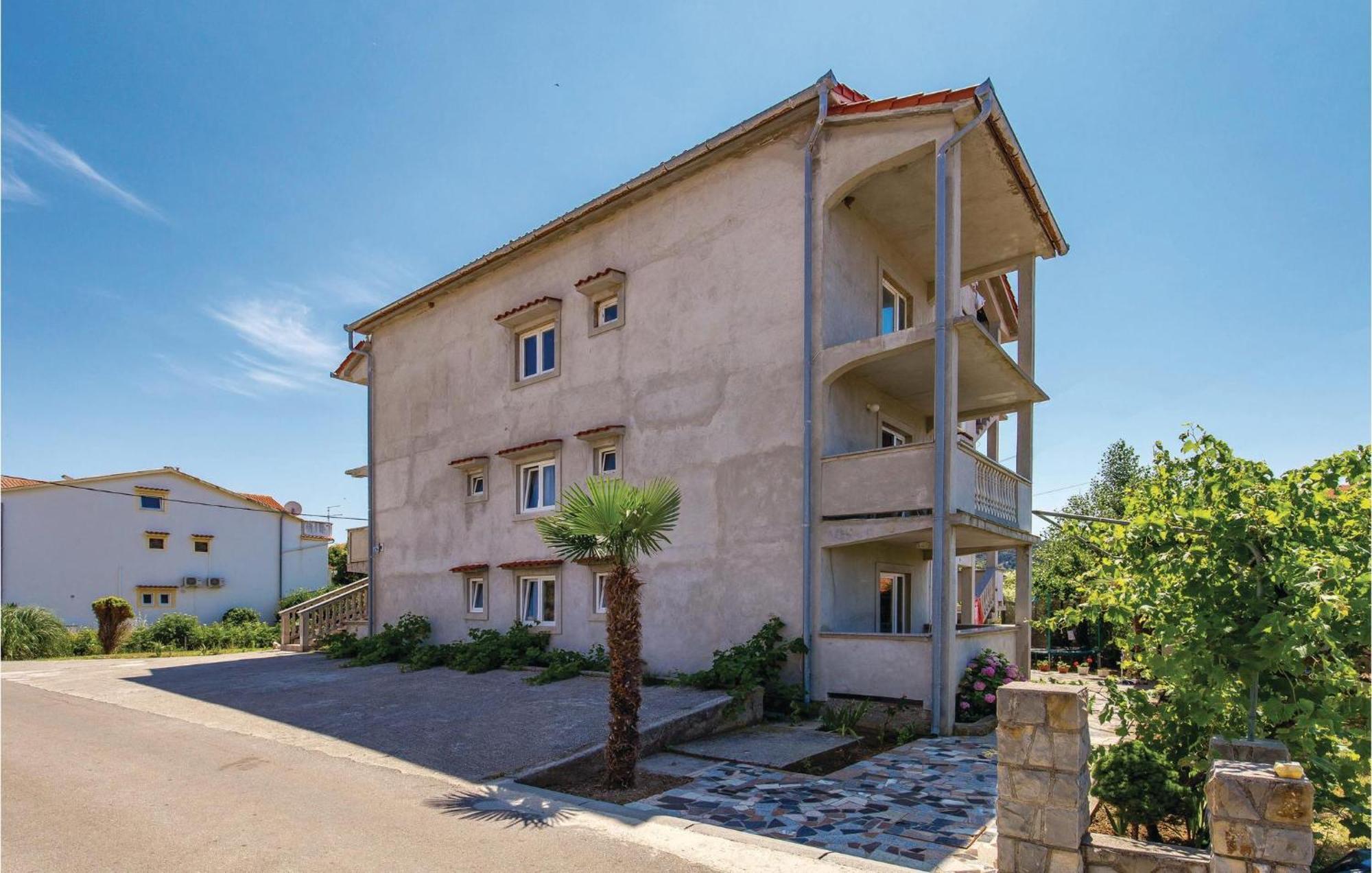 Lovely Apartment In Lopar With Wifi Exteriér fotografie