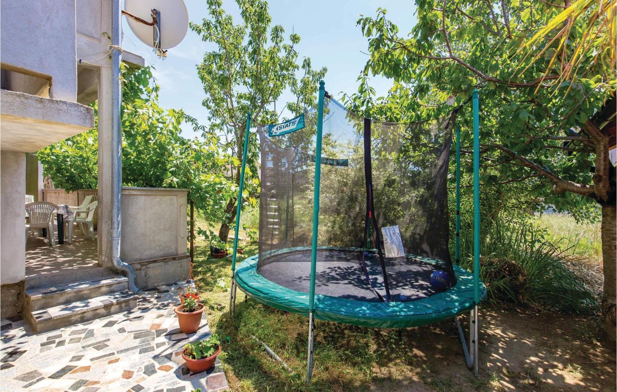 Lovely Apartment In Lopar With Wifi Exteriér fotografie